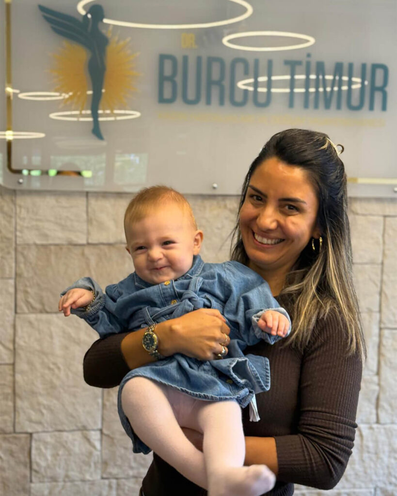 Doç. Dr. Burcu Timur ile mutlu hasta anları